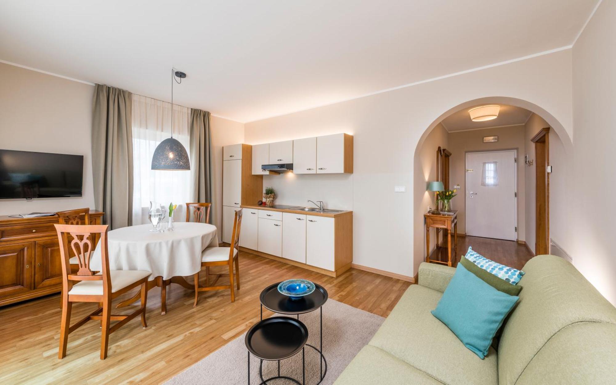 Hotel Foerstlerhof Postal / Burgstall Luaran gambar