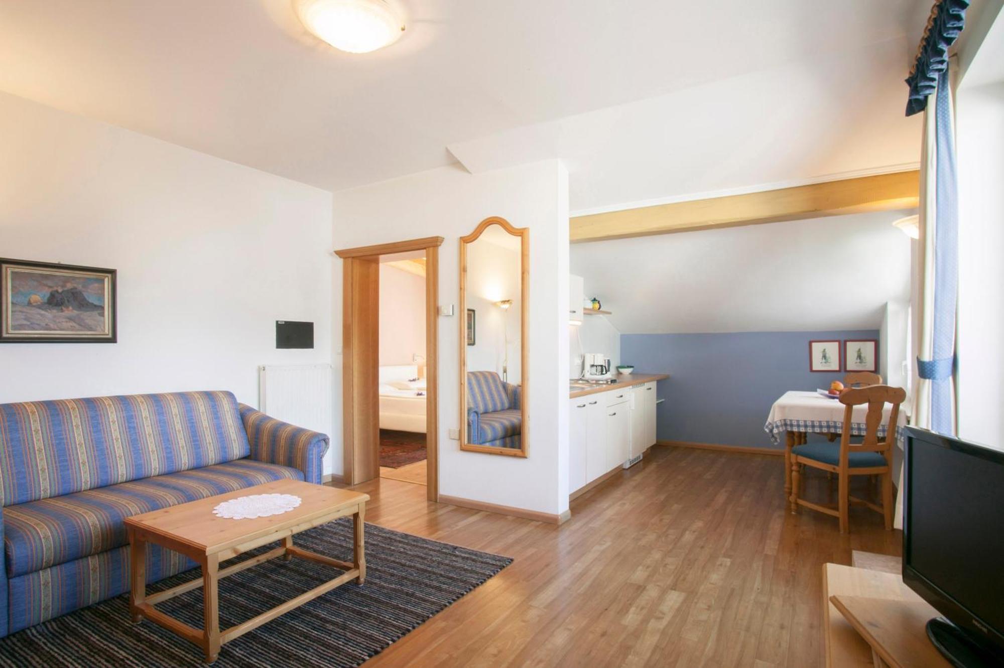 Hotel Foerstlerhof Postal / Burgstall Luaran gambar